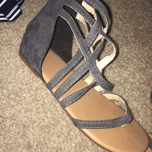 Sandals - Picture 3 of 3